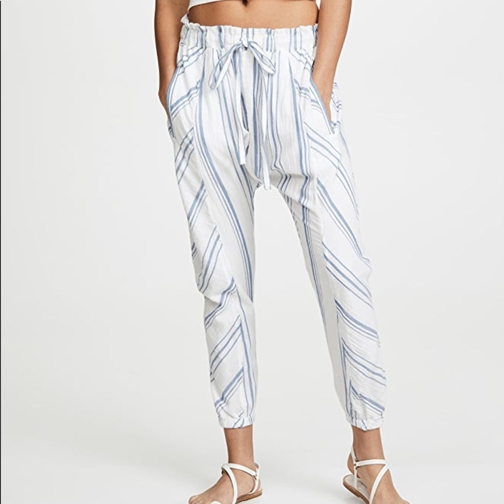 Frame Denim NWT soft harem pant size small